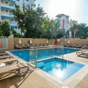 Kleopatra Celine Hotel