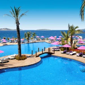 Design Plus Seya Beach Hotel