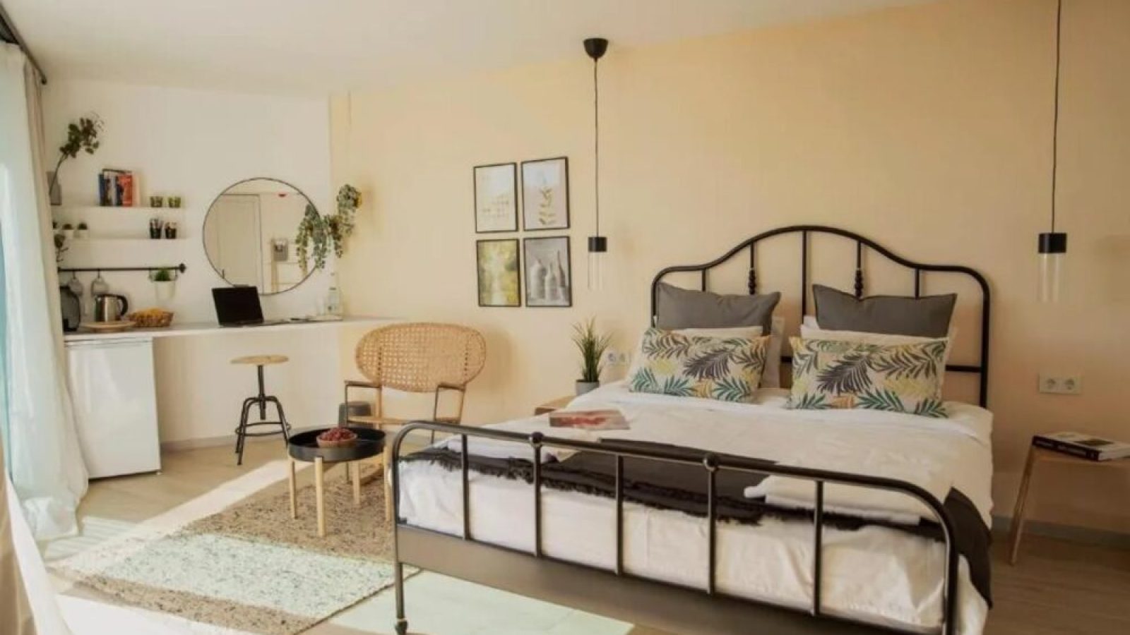 aHR0cHM6Ly9ob3RlbGltYWdlcy5zdW5ob3RlbHMubmV0L0hvdGVsSW5mby9ob3RlbEltYWdlRnVsbC5hc3B4P2lkPTMwMTE3MDcy